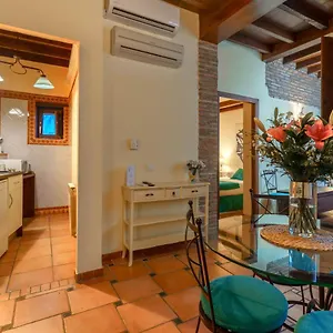Charminghomesgranada Romantica Apartamento